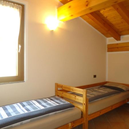 Casa Carla, Bis 4 Personen, Garten, Balkon Mit Blick Auf Den See Und Die Berge Кроне Экстерьер фото