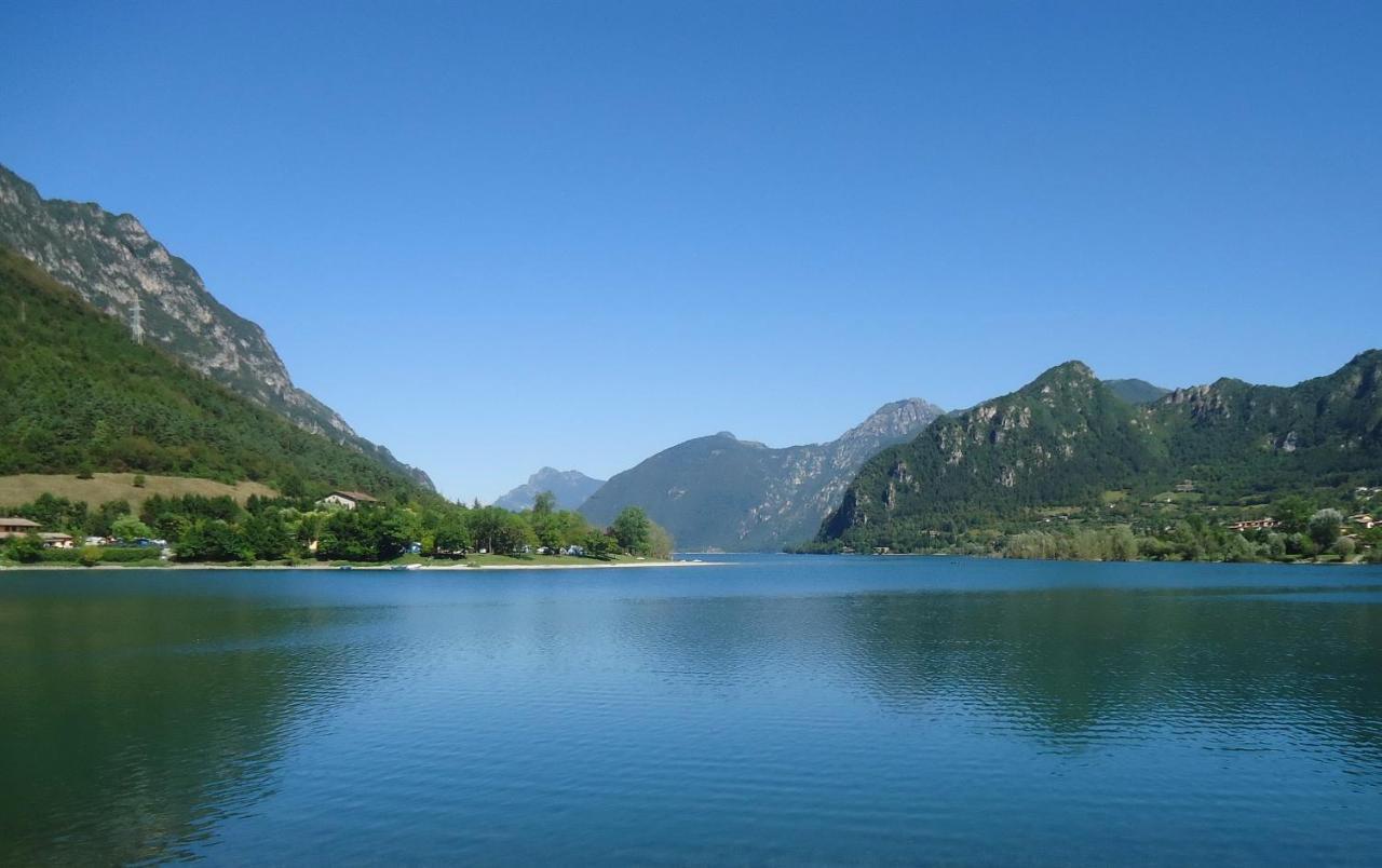 Casa Carla, Bis 4 Personen, Garten, Balkon Mit Blick Auf Den See Und Die Berge Кроне Экстерьер фото