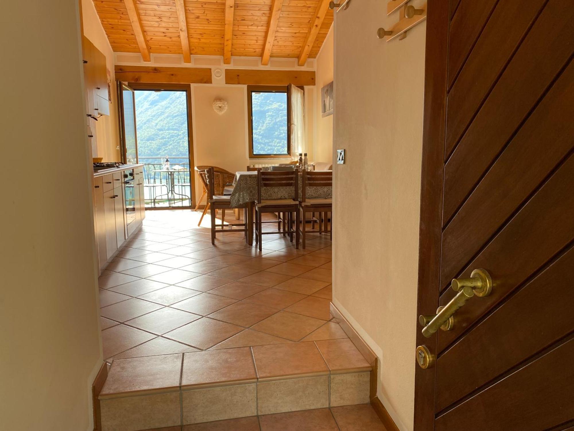 Casa Carla, Bis 4 Personen, Garten, Balkon Mit Blick Auf Den See Und Die Berge Кроне Экстерьер фото